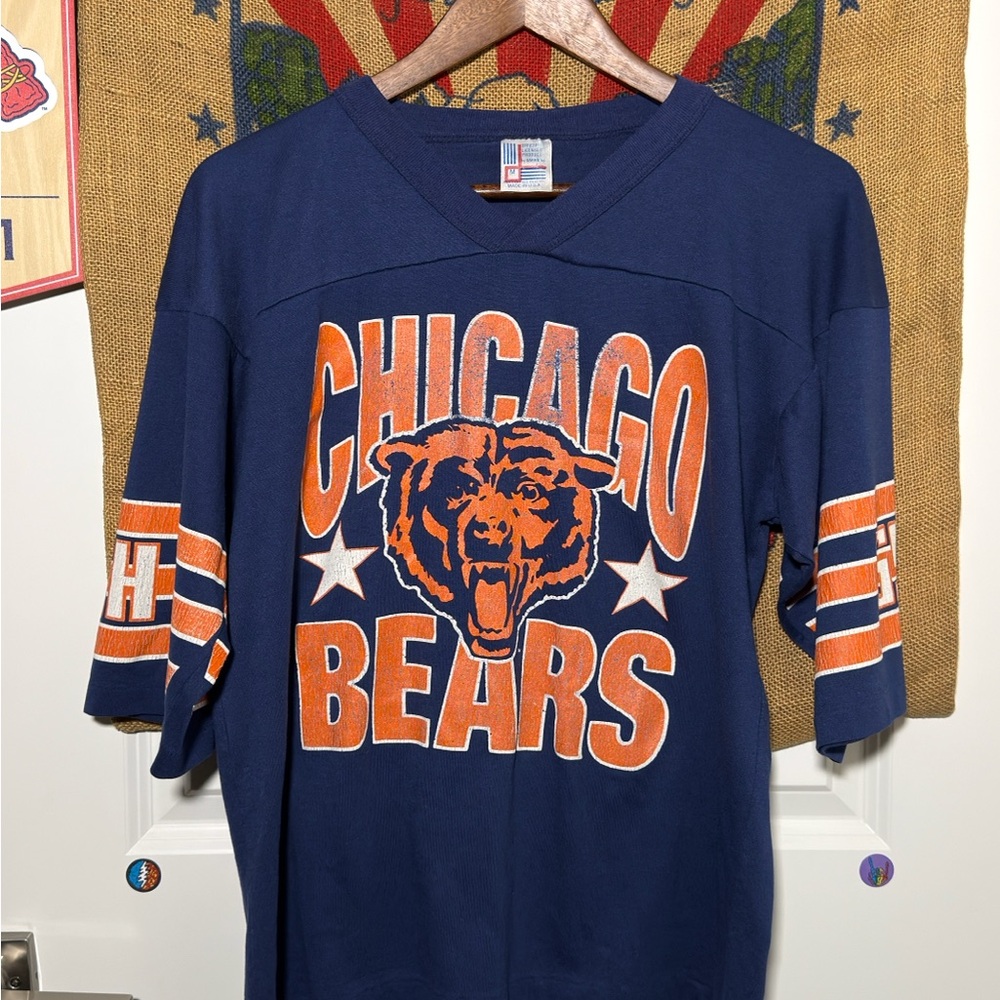 Vintage 80s *SINGLE STITCH* CHICAGO BEARS Varsity Shirt (M)